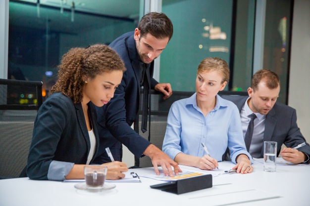 Elaboração de um planejamento tributário de uma empresa.